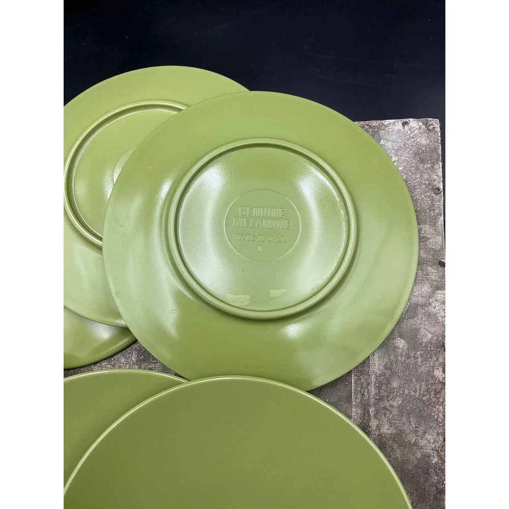 Vintage Genuine Melamine Avocado Green Small Plates Set of 6 Made in USA 5.75in